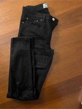 Acne Studios Black Skinny Jeans (L.NYG.23)
